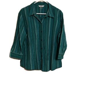 Alia 3/4 sleeve button down top